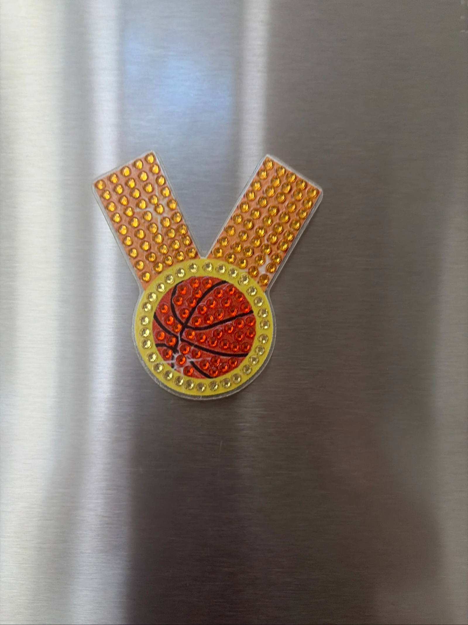 Magnet basket